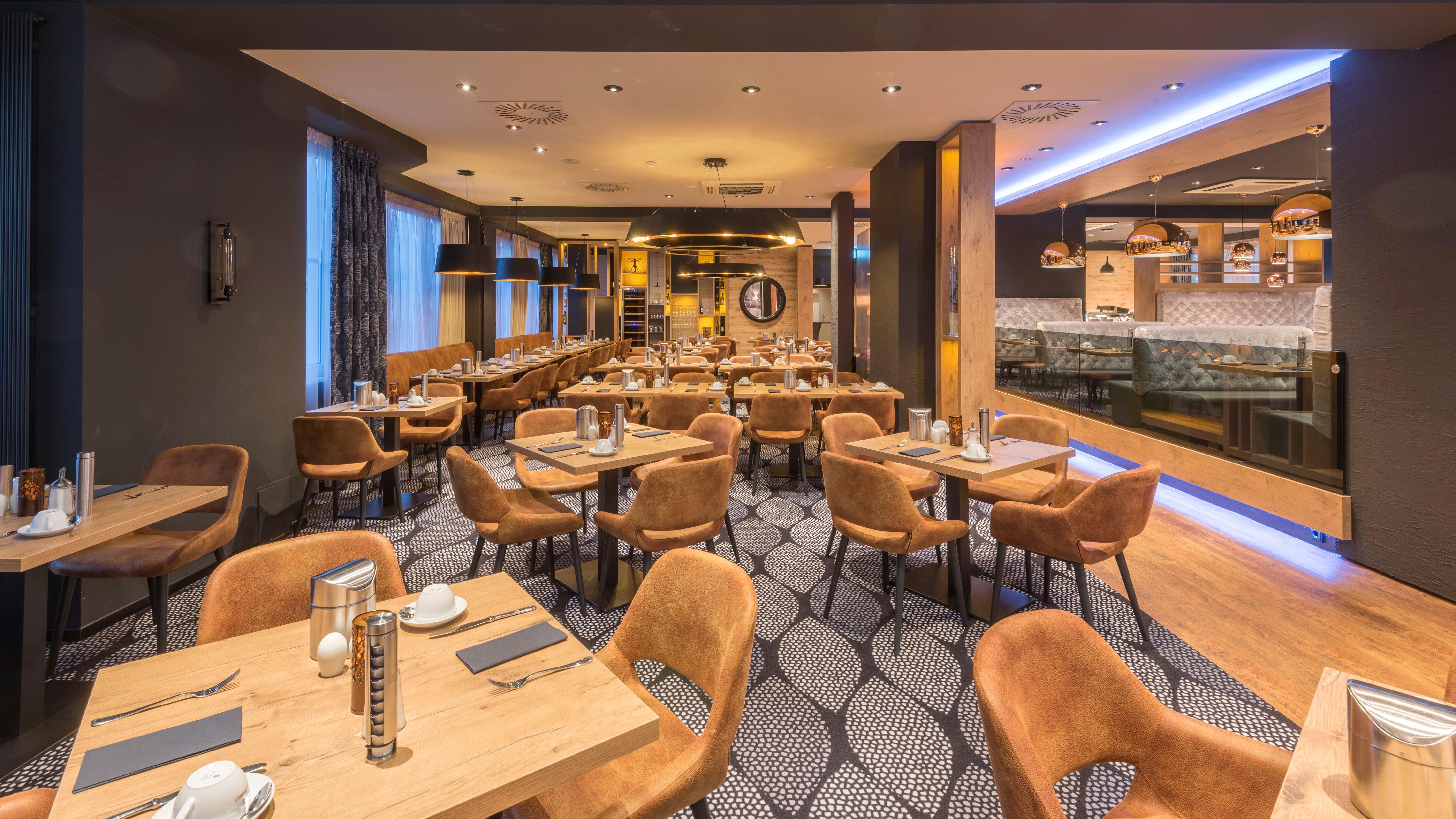 Holiday Inn Munich Unterhaching By Ihg Екстер'єр фото