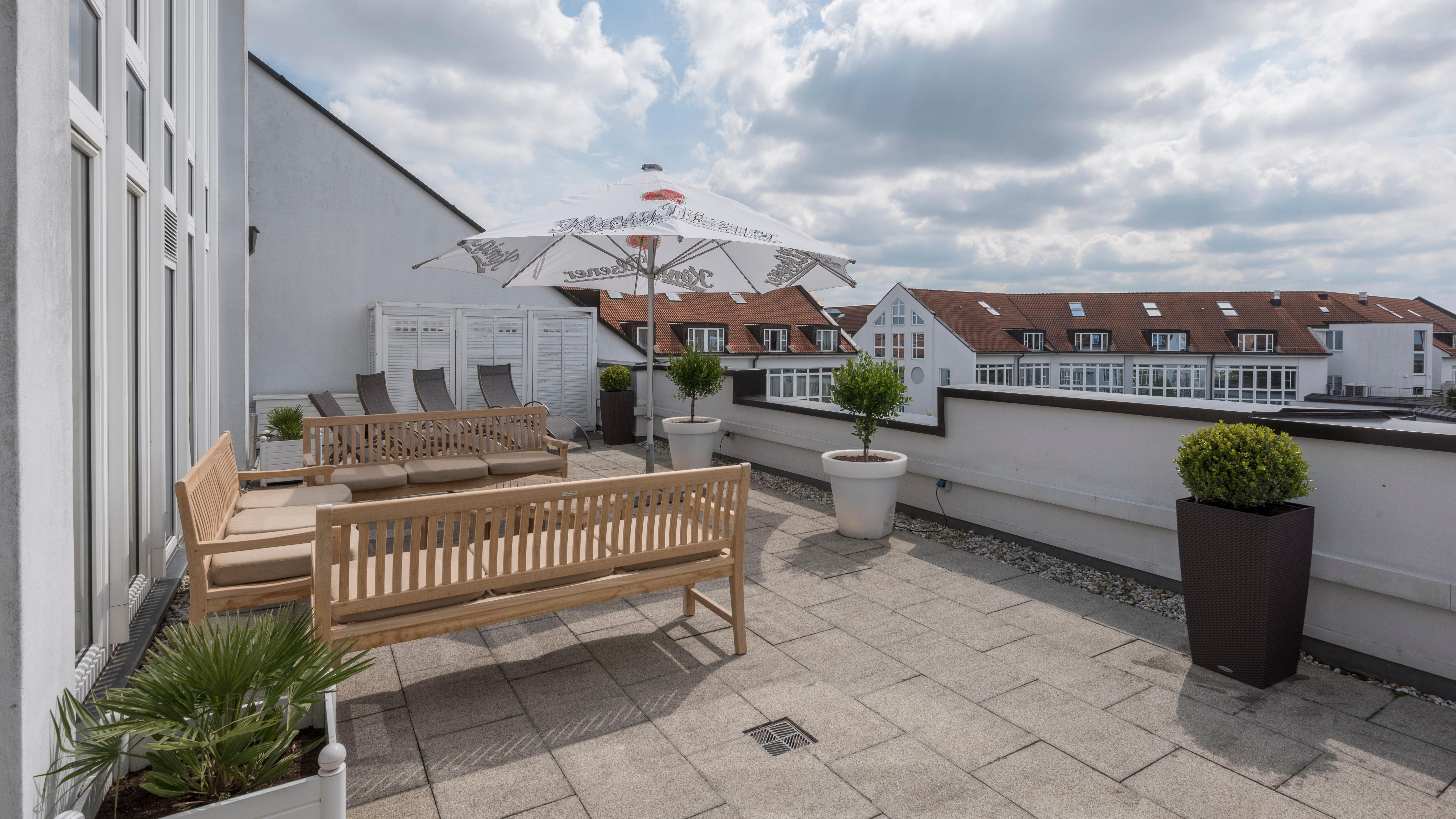 Holiday Inn Munich Unterhaching By Ihg Екстер'єр фото
