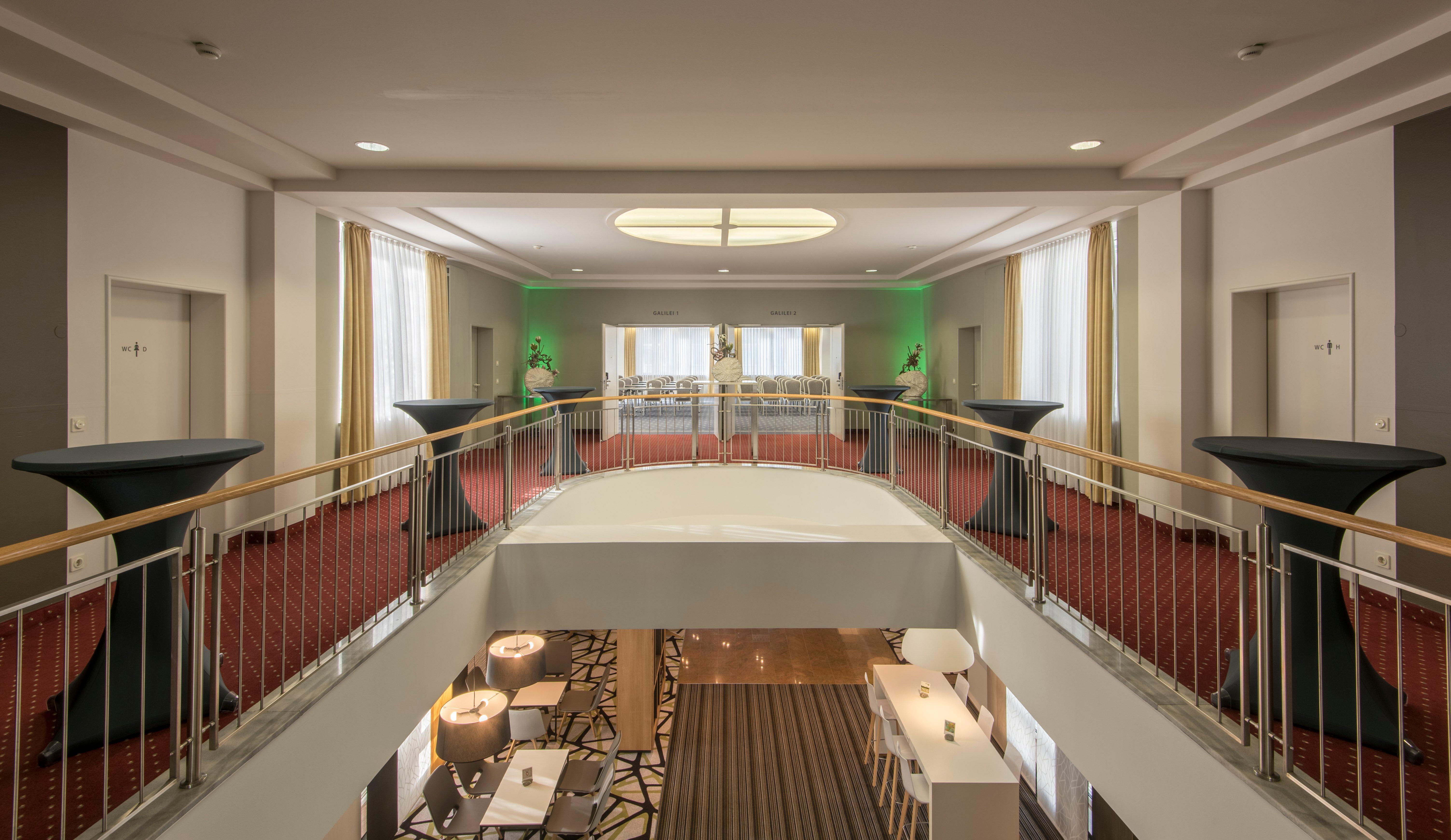 Holiday Inn Munich Unterhaching By Ihg Екстер'єр фото